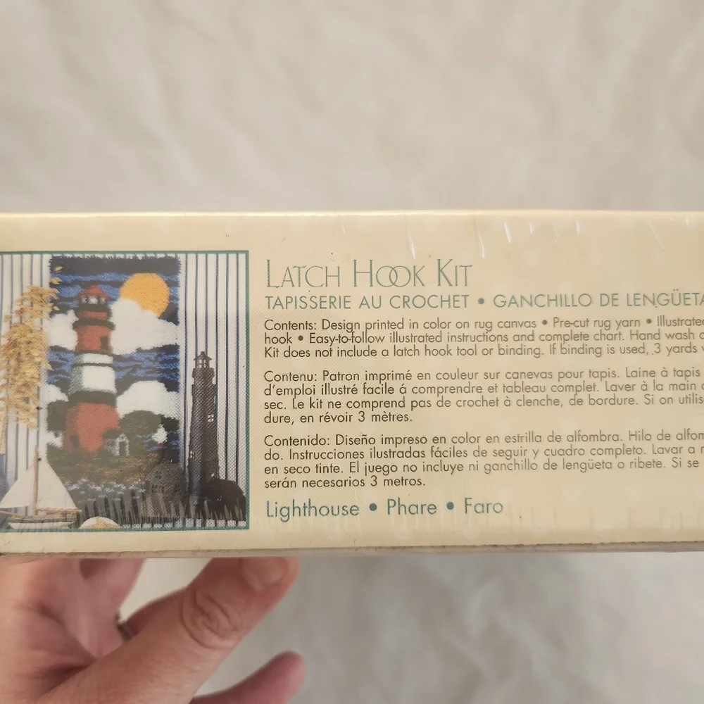 NEW Lighthouse Latch Hook Kit